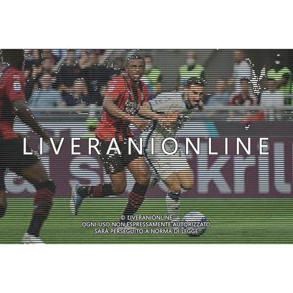 Pierre Kalulu (Milan) e Davide Zappacosta (Atalanta) Milan vs Atalanta Milano 15-05-2022 Stadio Giuseppe Meazza - San Siro Campionato Serie A TIM - 37a giornata foto Roberto Garavaglia/ag. Aldo Liverani sas/ AGENZIA ALDO LIVERANI SAS