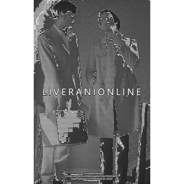 RETROSPETTIVA NINO CASTELNUOVO ATTORE NELLA FOTO NINO CASTELNUOVO NELL\'ANNO 1969 SUL SET A ROMA AG ALDO LIVERANI SAS  