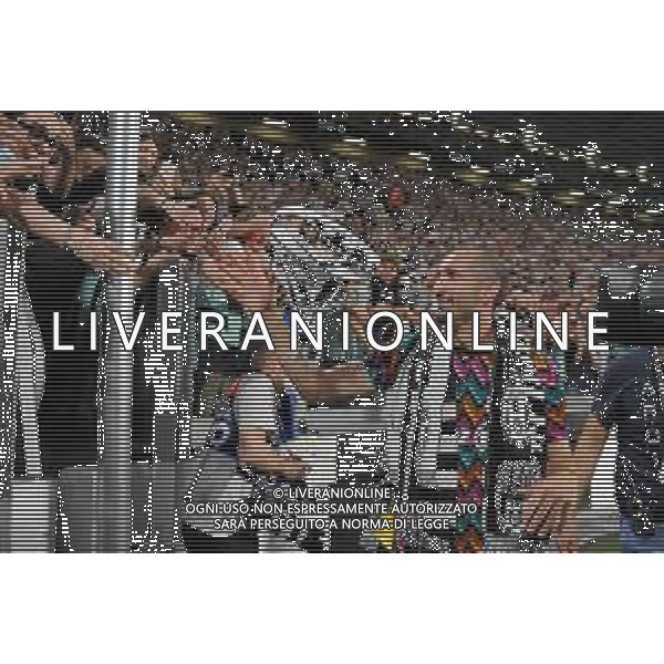 Torino 16.05.2022 Allianz Stadium ©Manuela Viganti/Agenzia Aldo Liverani Juventus vs Lazio Campionato Calcio Serie A TIM - 37a giornata Nella foto: giorgio chiellini saluta per l\'ultima volta i tifosi bianconeri ©VIGANTI/AGENZIA ALDO LIVERANI SAS