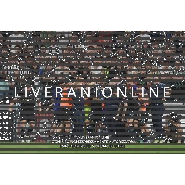 Torino 16.05.2022 Allianz Stadium ©Manuela Viganti/Agenzia Aldo Liverani Juventus vs Lazio Campionato Calcio Serie A TIM - 37a giornata Nella foto: esultanza lazio dopo il gol sergej milinkovic savic ©VIGANTI/AGENZIA ALDO LIVERANI SAS