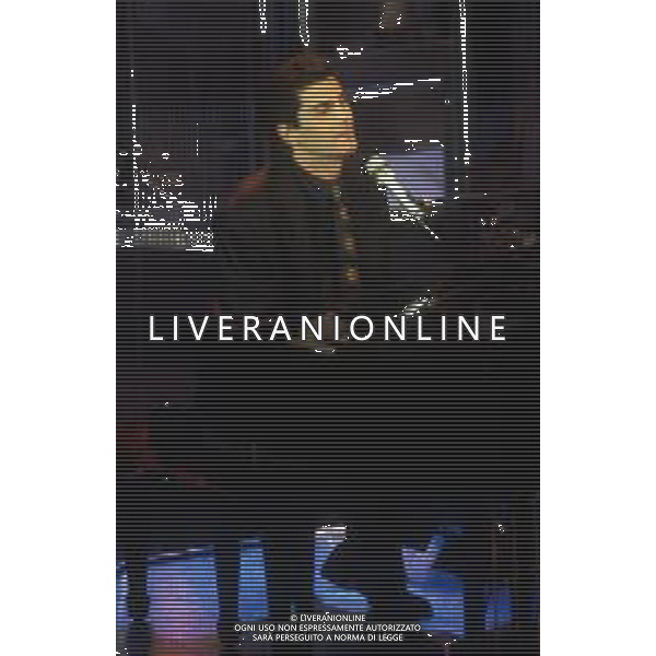 RETROSPETTIVA TYRONE POWER JR CANTANTE NELLA FOTO TYRONE POWER JUNIOR A SANREMO NELL\'ANNO 1990 AG ALDO LIVERANI SAS