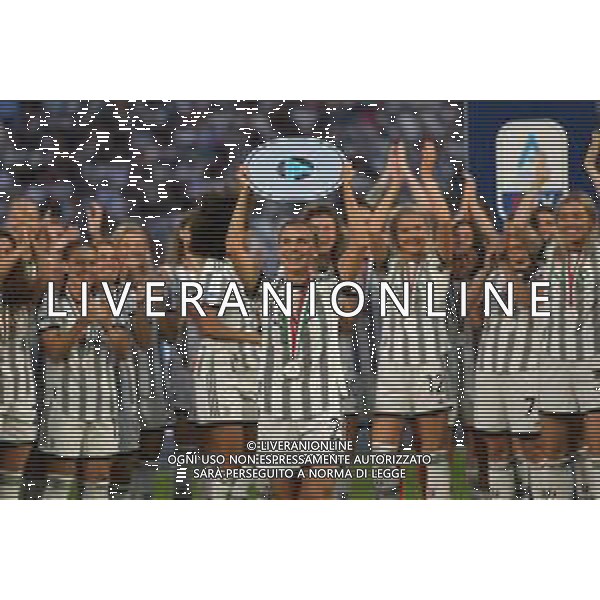 Torino 16.05.2022 Allianz Stadium ©Manuela Viganti/Agenzia Aldo Liverani Juventus vs Lazio Campionato Calcio Serie A TIM - 37a giornata Nella foto: Premiazione della Squadra Femminile vincitrice del campionato 2021/2022