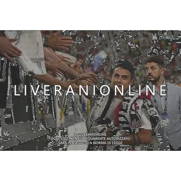 Torino 16.05.2022 Allianz Stadium ©Manuela Viganti/Agenzia Aldo Liverani Juventus vs Lazio Campionato Calcio Serie A TIM - 37a giornata Nella foto: Paulo Dybala saluta i tifosi