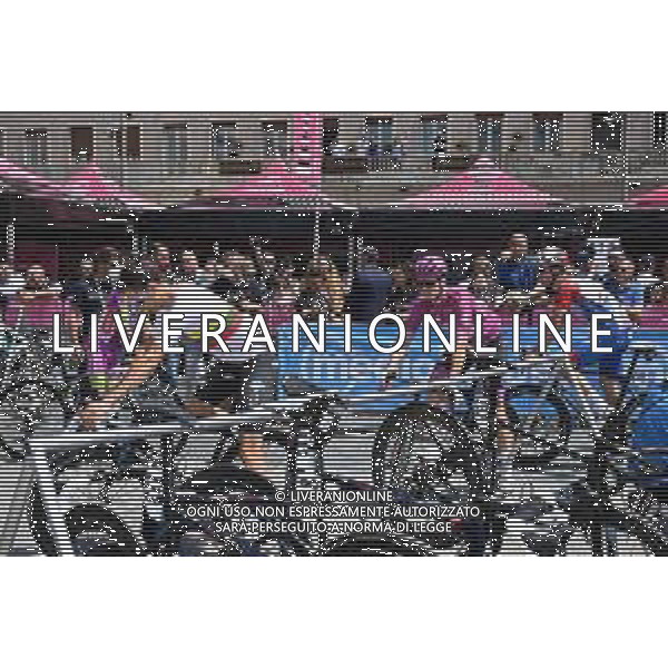 17-05-2022 Giro D\'italia; Tappa 10 Pescara - Jesi; 2022, Groupama - Fdj; Konovalovas, Ignatas; Demare, Arnaud; Pescara; ©SIROTTI/AGENZIA ALDO LIVERANI SAS