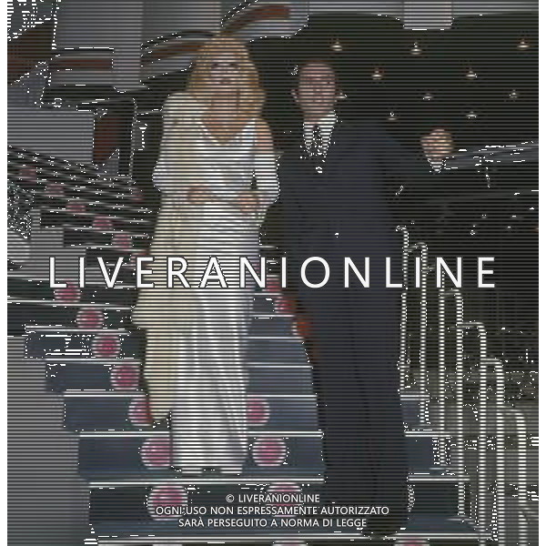 RETROSPETTIVA PIPPO BAUDO PRESENTATORE TELEVISIVO NELLA FOTO PIPPO BAUDO CON ISABELLA BIAGINI IN RAI A ROMA AG ALDO LIVERANI SAS