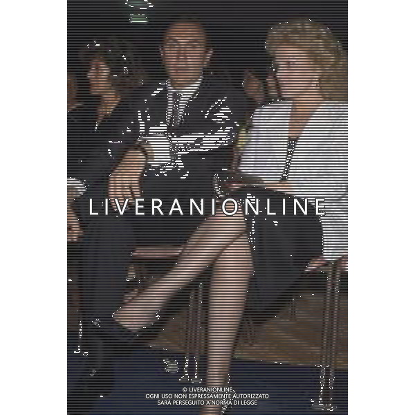 RETROSPETTIVA PIPPO BAUDO PRESENTATORE TELEVISIVO NELLA FOTO CON LA MOGLIE KATIA RICCIARELLI NELL\'ANNO 1986 ©ARCHIVIO/AGENZIA ALDO LIVERANI SAS