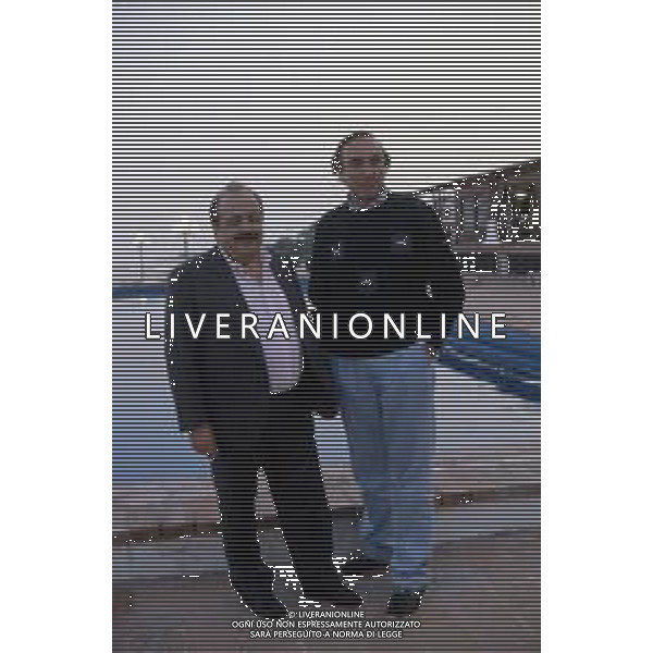 RETROSPETTIVA PIPPO BAUDO PRESENTATORE TELEVISIVO NELLA FOTO CON IL GIORNALISTA MAURIZIO COSTANZO NELL\'ANNO 1986 ©ARCHIVIO/AGENZIA ALDO LIVERANI SAS