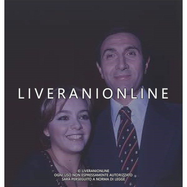 RETROSPETTIVA PIPPO BAUDO PRESENTATORE TELEVISIVO NELLA FOTO PIPPO BAUDO CON ELISABETTA VIRGILI AG ALDO LIVERANI SAS