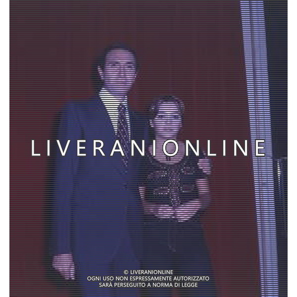 RETROSPETTIVA PIPPO BAUDO PRESENTATORE TELEVISIVO NELLA FOTO PIPPO BAUDO CON ELISABETTA VIRGILI AG ALDO LIVERANI SAS