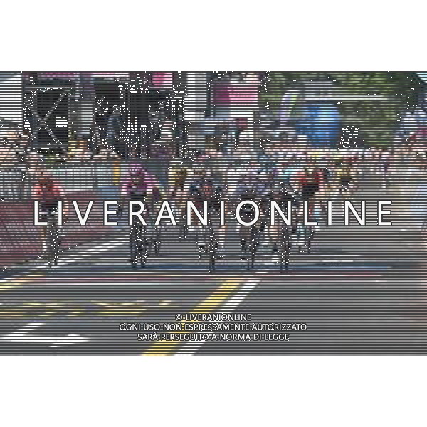 18-05-2022 Giro D\'italia; Tappa 11 Santarcangelo Di Romagna - Reggio Emilia; 2022, Dsm; 2022, Uae Emirates; 2022, Groupama - Fdj; Dainese, Alberto; Gaviria Rendon, Fernando; Demare, Arnaud; Reggio Emilia; ©SIROTTI/AGENZIA ALDO LIVERANI SAS