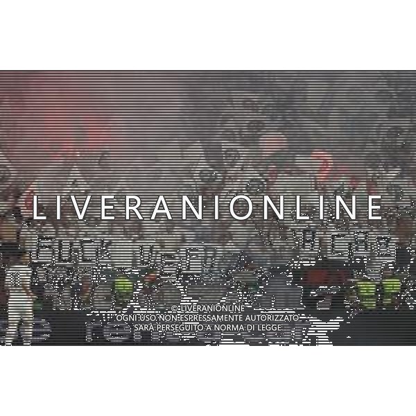 Francesco Scaccianoce/LMedia - UEFA Europa League 2022 Final - Eintracht vs Rangers - football Europa League match 2021/2022 May 18 2022 - Estadio Ramon Sanchez-Pizjuan Seville, Spain UEFA Europa League 2022 Final - Eintracht vs Rangers Photo showing: Eintracht Frankfurt fans @Francesco Scaccianoce/LiveMedia /AGENZIA ALDO LIVERANI SAS