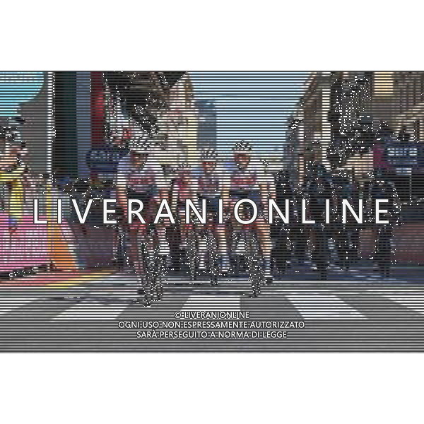 19-05-2022 Giro D\'italia; Tappa 12 Parma - Genova; 2022, Trek - Segafredo; Lopez, Juan Pedro; Mosca, Jacopo; Cataldo, Dario; Genova; ©SIROTTI/AGENZIA ALDO LIVERANI SAS