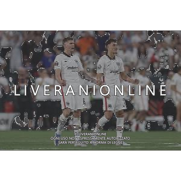 Francesco Scaccianoce/LMedia - UEFA Europa League 2022 Final - Eintracht vs Rangers - football Europa League match 2021/2022 May 18 2022 - Estadio Ramon Sanchez-Pizjuan Seville, Spain UEFA Europa League 2022 Final - Eintracht vs Rangers Photo showing: Kristijan Jakic (Eintracht Frankfurt) and Ajdin Hrustic (Eintracht Frankfurt) celebrate @Francesco Scaccianoce/LiveMedia /Ag. Aldo Liverani Sas