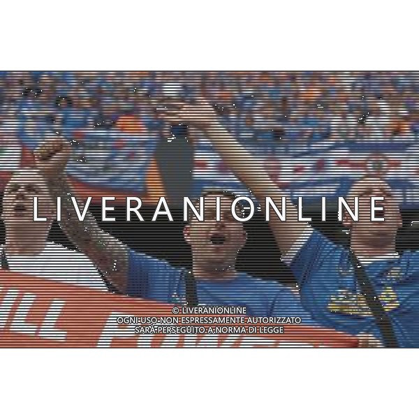 Francesco Scaccianoce/LMedia - UEFA Europa League 2022 Final - Eintracht vs Rangers - football Europa League match 2021/2022 May 18 2022 - Estadio Ramon Sanchez-Pizjuan Seville, Spain UEFA Europa League 2022 Final - Eintracht vs Rangers Photo showing: Rangers FC fans support their team @Francesco Scaccianoce/LiveMedia /Ag. Aldo Liverani Sas