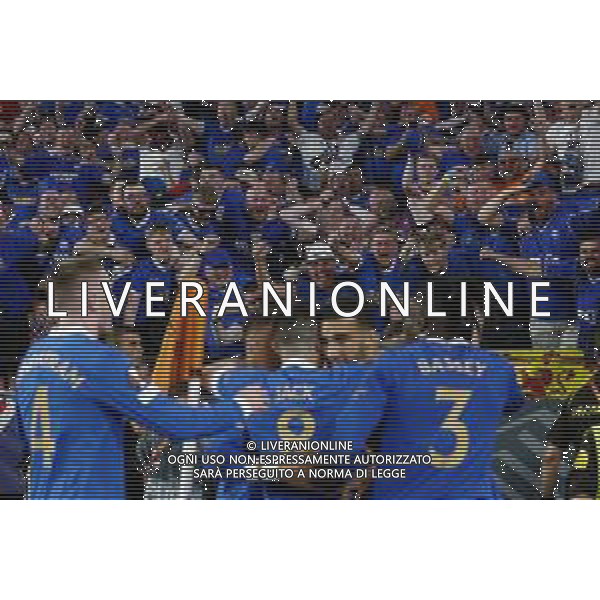 Francesco Scaccianoce/LMedia - UEFA Europa League 2022 Final - Eintracht vs Rangers - football Europa League match 2021/2022 May 18 2022 - Estadio Ramon Sanchez-Pizjuan Seville, Spain UEFA Europa League 2022 Final - Eintracht vs Rangers Photo showing: Rangers FC fans celebrate after Joe Aribo (Rangers FC) goal @Francesco Scaccianoce/LiveMedia /Ag. Aldo Liverani Sas