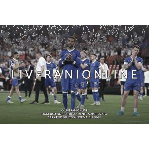 Francesco Scaccianoce/LMedia - UEFA Europa League 2022 Final - Eintracht vs Rangers - football Europa League match 2021/2022 May 18 2022 - Estadio Ramon Sanchez-Pizjuan Seville, Spain UEFA Europa League 2022 Final - Eintracht vs Rangers Photo showing: Connor Goldson (Rangers FC) and his teammates greet fans @Francesco Scaccianoce/LiveMedia /Ag. Aldo Liverani Sas
