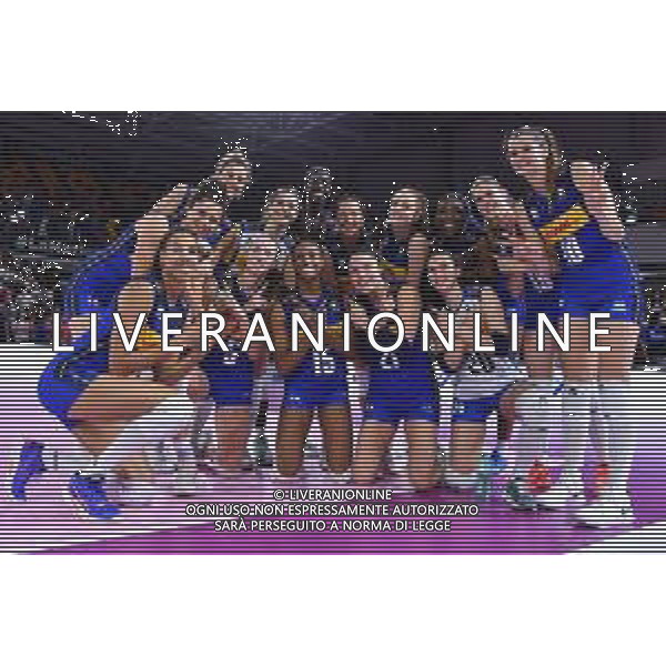 Lisa Guglielmi/LMedia - Test Match - Women Italy vs Women Croatia - Volleyball Test Match May 19 2022 - Pala Wanny Florence, Italy Test Match - Women Italy vs Women Croatia Photo showing: Italy players celebrate the victory @Lisa Guglielmi/LiveMedia /Ag. Aldo Liverani Sas