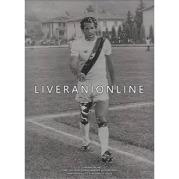 IL CALCIATORE CARLO PETRINI CON LA MAGLIA DEL BOLOGNA CALCIO ARCHIVIO AG ALDO LIVERANI