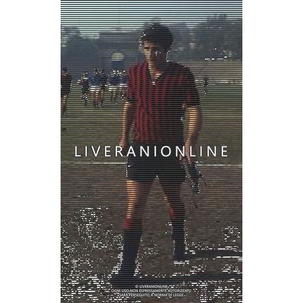 IL CALCIATORE CARLO PETRINI CON LA MAGLIA DEL MILAN CALCIO ARCHIVIO AG ALDO LIVERANI