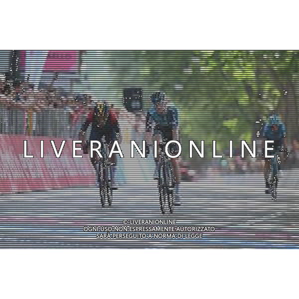 21-05-2022 Giro D\'italia; Tappa 14 Santena - Torino; 2022, Bora - Hansgrohe; 2022, Ineos - Grenadiers; Hindley, Jai; Carapaz Antonio, Richard Antonio; Torino; ©SIROTTI/AGENZIA ALDO LIVERANI SAS