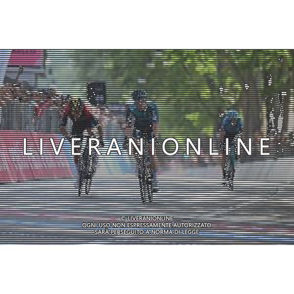 21-05-2022 Giro D\'italia; Tappa 14 Santena - Torino; 2022, Bora - Hansgrohe; 2022, Ineos - Grenadiers; Hindley, Jai; Carapaz Antonio, Richard Antonio; Torino; ©SIROTTI/AGENZIA ALDO LIVERANI SAS