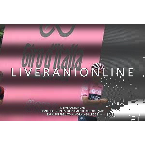 22-05-2022 Giro D\'italia; Tappa 15 Rivarolo Canavese - Cogne; 2022, Ineos - Grenadiers; Carapaz Antonio, Richard Antonio; Rivarolo Canavese; ©SIROTTI/AGENZIA ALDO LIVERANI SAS