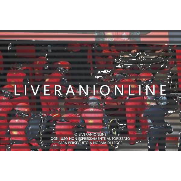 Charles Leclerc (MON) Ferrari F1-75 pushed back in the pits and retired from the race. 22.05.2022. Formula 1 World Championship, Rd 6, Spanish Grand Prix, Barcelona, Spain, Race Day. - www.xpbimages.com, EMail: requests@xpbimages.com © Copyright: Coates / XPB ImagesAGENZIA ALDO LIVERANI SAS - ITALY ONLY EDITORIAL USE ONLY