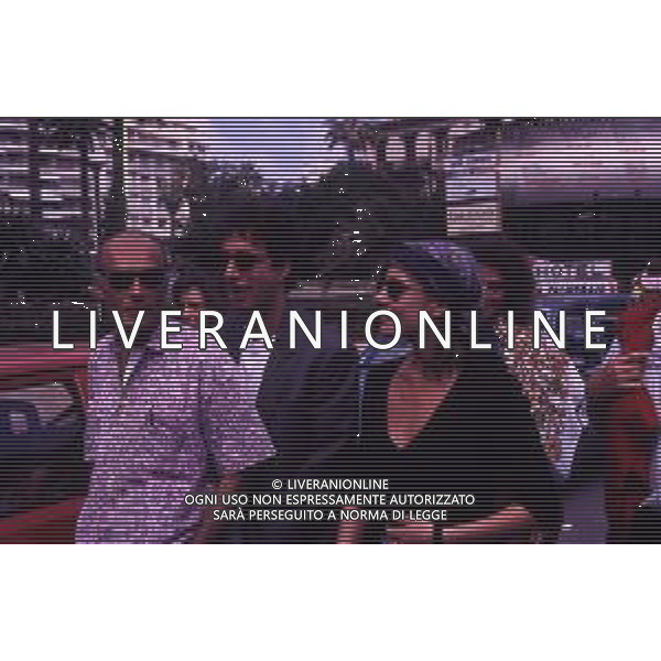 RETROSPETTIVA ISABELLA FERRARI ATTRICE NELLA FOTO ISABELLA FERRARI NELL\'ANNO 1989 AL FESTIVAL DI CANNES CON FRANCESCO NUTI AG ALDO LIVERANI SAS 