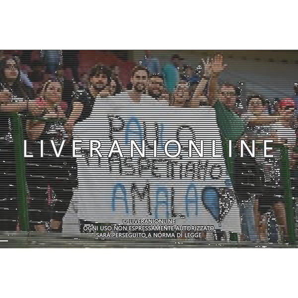 ¬© TVRG Integrations Heroes Match nella foto striscione per Paulo Dybala Milano 23-05-2022 Stadio Giuseppe Meazza San Siro Partita di beneficienza a favore dell\'impegno contro ogni tipo di discrimazione foto Roberto Garavaglia/ag. Aldo Liverani sas/AG. ALDO LIVERANI SAS