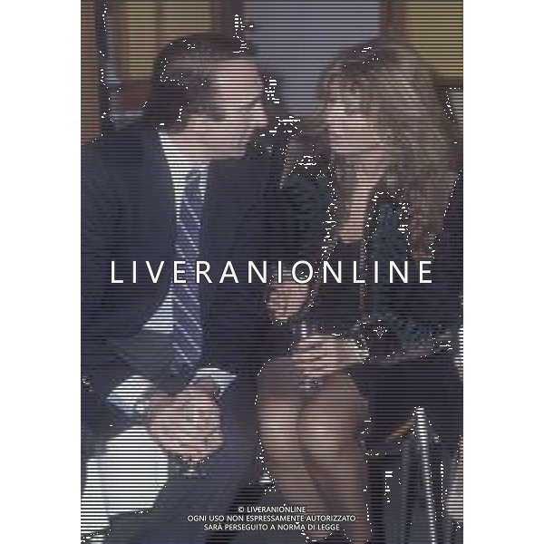 RETROSPETTIVA PIPPO BAUDO PRESENTATORE TELEVISIVO NELLA FOTO PIPPO BAUDO E ALIDA CHELLI NELL\'ANNO 1983 AG ALDO LIVERANI SAS