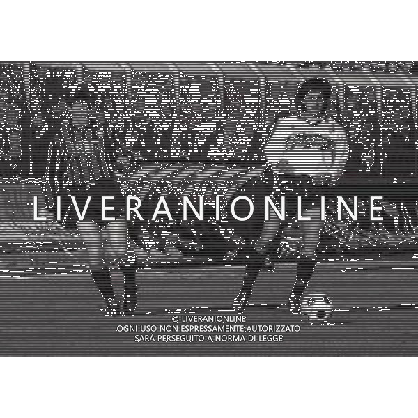 29-01-1989 BERGAMO CAMPIONATO DI CALCIO SERIE A ATALANTA -INTER 1-1 NELLA FOTO RENZO CONTRATTO E RAMON DIAZ AG ALDO LIVERANI SAS