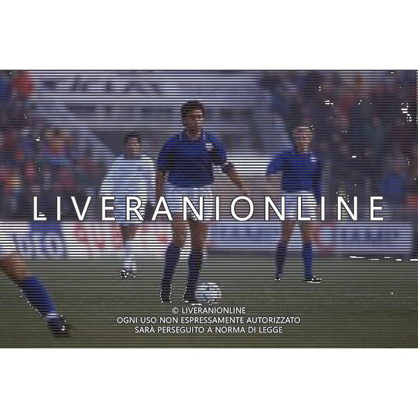RETROSPETTIVA LUCA PELLEGRINI CALCIATORE NELLA FOTO CON LA MAGLIA DELLA NAZIONALE ITALIANA UNDER 21 IN ITALIA U21 - SAN MARINO A RAVENNA 29.11.1989 ©DFP/ARCHIVIO AGENZIA ALDO LIVERANI SAS
