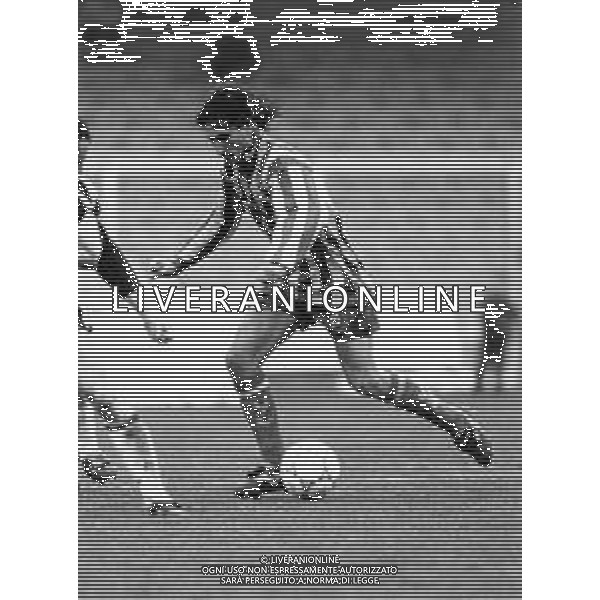 RETROSPETTIVA LUCA PELLEGRINI CALCIATORE NELLA FOTO CON LA MAGLIA DELL\'HELLAS VERONA NEL 1992-1993 ©DFP/ARCHIVIO AGENZIA ALDO LIVERANI SAS