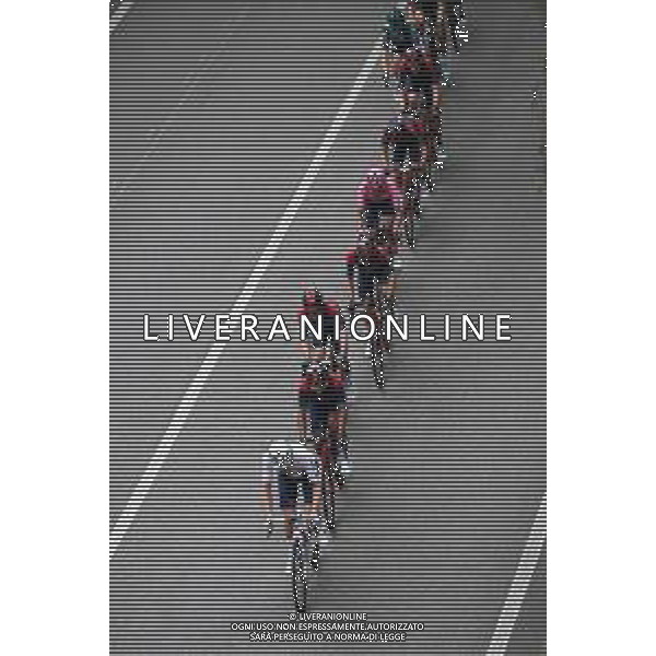 24-05-2022 Giro D\'italia; Tappa 16 Salo - Aprica; 2022, Ineos - Grenadiers; Carapaz Antonio, Richard Antonio; Swift, Ben; ©SIROTTI/AGENZIA ALDO LIVERANI SAS
