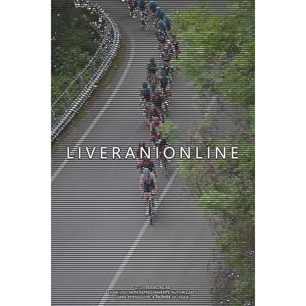 24-05-2022 Giro D\'italia; Tappa 16 Salo - Aprica; 2022, Ineos - Grenadiers; Carapaz Antonio, Richard Antonio; Swift, Ben; ©SIROTTI/AGENZIA ALDO LIVERANI SAS