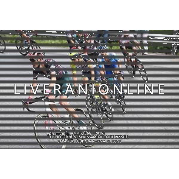 24-05-2022 Giro D\'italia; Tappa 16 Salo - Aprica; 2022, Ef Education - Easypost; 2022, Intermarche - Wanty Gobert; Carthy, Hugh; Hirt, Jan; ©SIROTTI/AGENZIA ALDO LIVERANI SAS