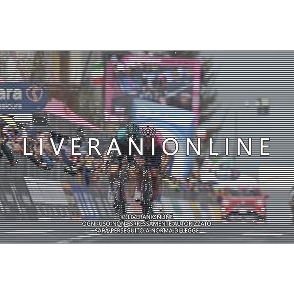 24-05-2022 Giro D\'italia; Tappa 16 Salo - Aprica; 2022, Bora - Hansgrohe; 2022, Ineos - Grenadiers; Hindley, Jai; Carapaz Antonio, Richard Antonio; Aprica; ©SIROTTI/AGENZIA ALDO LIVERANI SAS