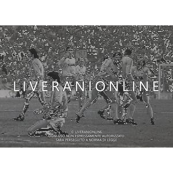 21-12-1986 BRESCIA-CAMPIONATO DI CALCIO SERIE A BRESCIA VERONA 1-1 NELLA FOTO DOPO GOAL PREBEN LARSEN ELKJAER AG ALDO LIVERANI SAS