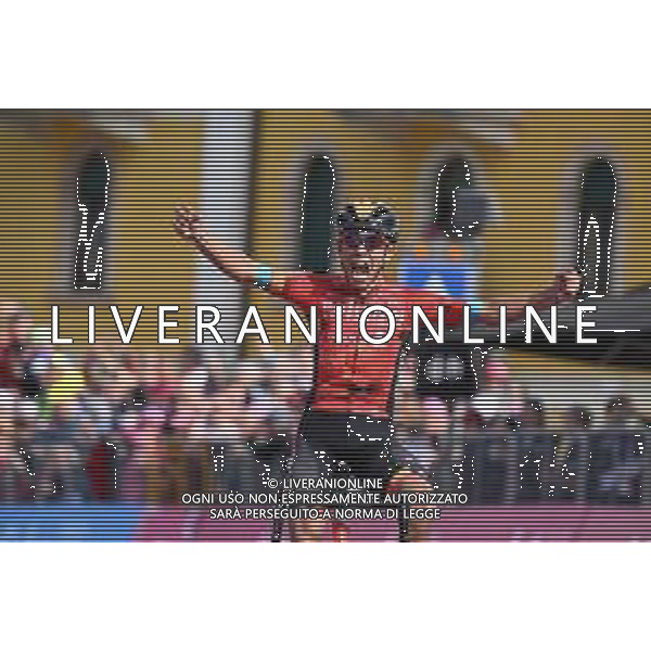 25-05-2022 Giro D\'italia; Tappa 17 Ponte Di Legno - Lavarone; 2022, Bahrain - Victorious; Buitrago Sanchez, Santiago; Lavarone; ©SIROTTI/AGENZIA ALDO LIVERANI SAS