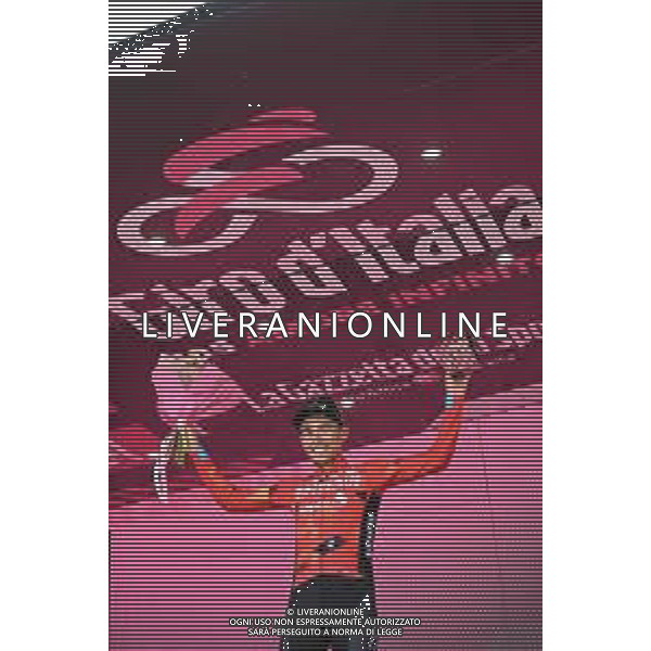 25-05-2022 Giro D\'italia; Tappa 17 Ponte Di Legno - Lavarone; 2022, Bahrain - Victorious; Buitrago Sanchez, Santiago; Lavarone; ©SIROTTI/AGENZIA ALDO LIVERANI SAS