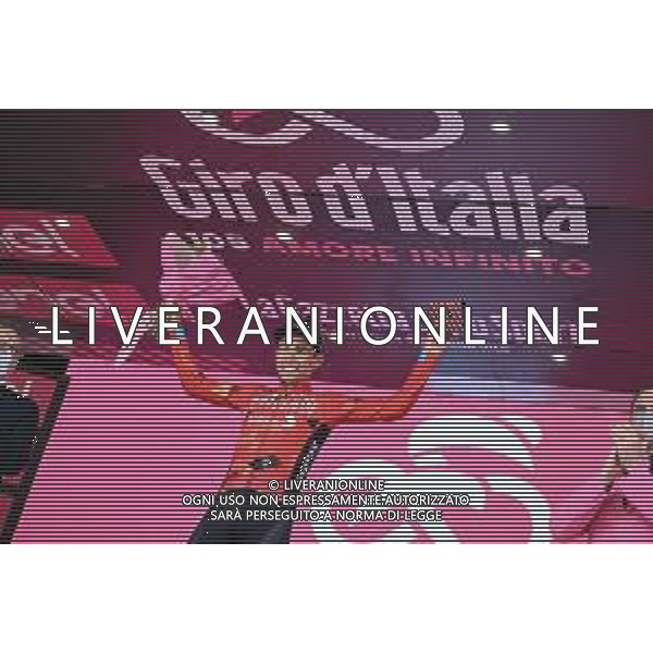 25-05-2022 Giro D\'italia; Tappa 17 Ponte Di Legno - Lavarone; 2022, Bahrain - Victorious; Buitrago Sanchez, Santiago; Lavarone; ©SIROTTI/AGENZIA ALDO LIVERANI SAS