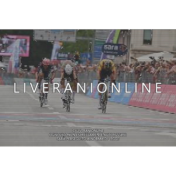 26-05-2022 Giro D\'italia; Tappa 18 Borgo Valsugana - Treviso; 2022, Alpecin - Fenix; 2022, Jumbo - Visma; De Bondt, Dries; Affini, Edoardo; Treviso; ©SIROTTI/AG. ALDO LIVERANI SAS