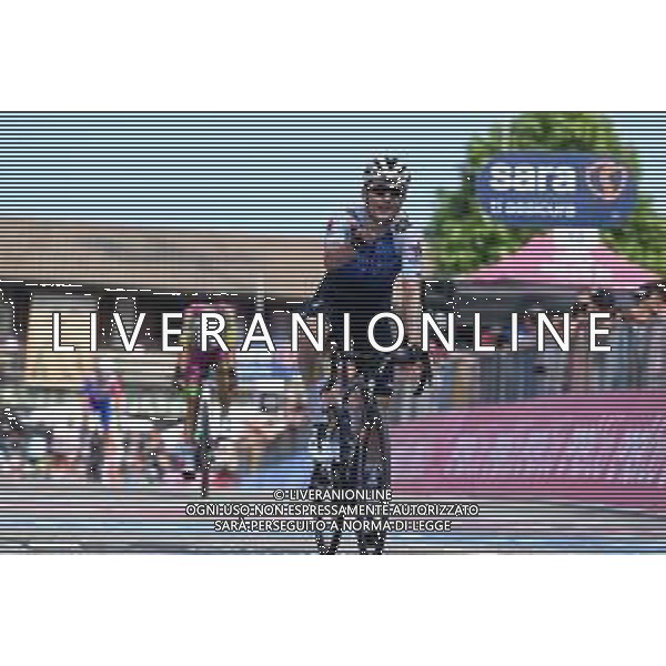 27-05-2022 Giro D\'italia; Tappa 19 Marano Lagunare - Santuario Di Castelmonte; 2022, Quick Step - Alpha Vinyl; Schmid, Mauro; Santuario Di Castelmonte; ©SIROTTI/AGENZIA ALDO LIVERANI SAS