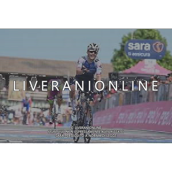 27-05-2022 Giro D\'italia; Tappa 19 Marano Lagunare - Santuario Di Castelmonte; 2022, Quick Step - Alpha Vinyl; Schmid, Mauro; Santuario Di Castelmonte; ©SIROTTI/AGENZIA ALDO LIVERANI SAS