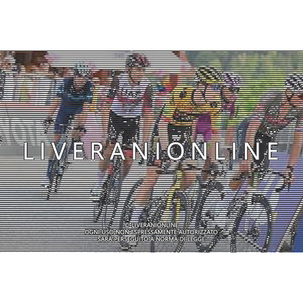 27-05-2022 Giro D\'italia; Tappa 19 Marano Lagunare - Santuario Di Castelmonte; 2022, Jumbo - Visma; Santuario Di Castelmonte; ©SIROTTI/AGENZIA ALDO LIVERANI SAS