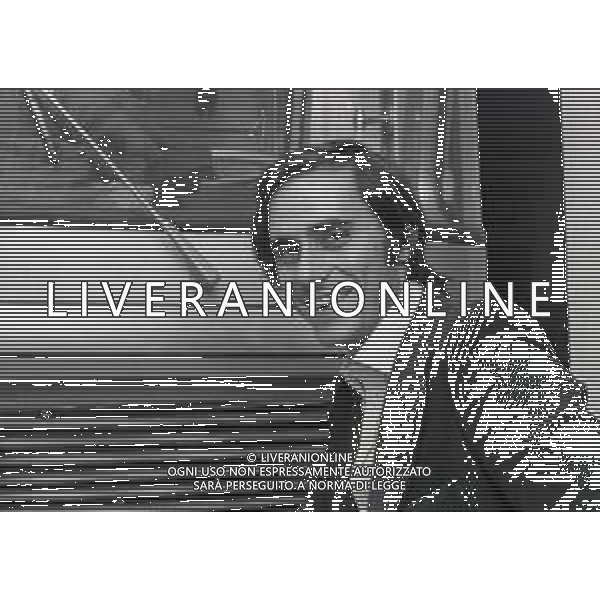 RETROSPETTIVA ROBERTO VECCHIONI CANTANTE NELLA FOTO ROBERTO VECCHIONI A SANREMO NELL\'ANNO 1973 AG ALDO LIVERANI SAS