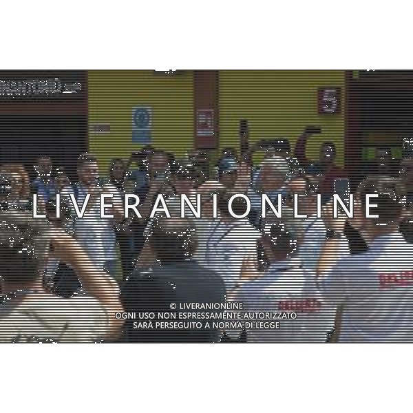 Valerio Origo/LMedia - Valentino Rossi retired the number 46 - MotoGP World Championship May 28 2022 - Mugello International Circuit Mugello, Italy Valentino Rossi retired the number 46 Photo showing: Valentino Rossi, number 46 retirement ceremony @Valerio Origo/LiveMedia /AGENZIA ALDO LIVERANI SAS