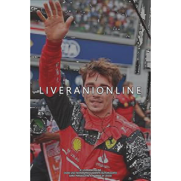 Charles Leclerc (MON) Ferrari celebrates his pole position in qualifying parc ferme. 28.05.2022. Formula 1 World Championship, Rd 7, Monaco Grand Prix, Monte Carlo, Monaco, Qualifying Day. - www.xpbimages.com, EMail: requests@xpbimages.com © Copyright: Batchelor / XPB Images/AGENZIA ALDO LIVERANI SAS - ITALY ONLY EDITORIAL USE ONLY