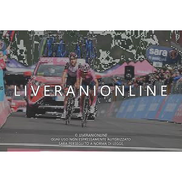28-05-2022 Giro D\'italia; Tappa 20 Belluno - Passo Fedaia; 2022, Uae Emirates; 2022, Ineos - Grenadiers; Carapaz Antonio, Richard Antonio; Formolo, Davide; Passo Fedaia; ©SIROTTI/AGENZIA ALDO LIVERANI SAS