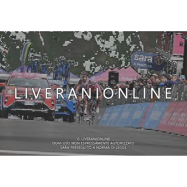 28-05-2022 Giro D\'italia; Tappa 20 Belluno - Passo Fedaia; 2022, Uae Emirates; 2022, Ineos - Grenadiers; Carapaz Antonio, Richard Antonio; Formolo, Davide; Passo Fedaia; ©SIROTTI/AGENZIA ALDO LIVERANI SAS
